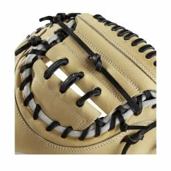 Wilson A2000 CM33 33" Baseball Catcher's Mitt: WBW10011533 17 Wilson A2000 CM33 33" Baseball Catcher's Mitt: WBW10011533 -Fielding Gloves Sales WBW100115 4 A2000 C DPCM 33 Blonde.png.cq5dam.web .1200.1200