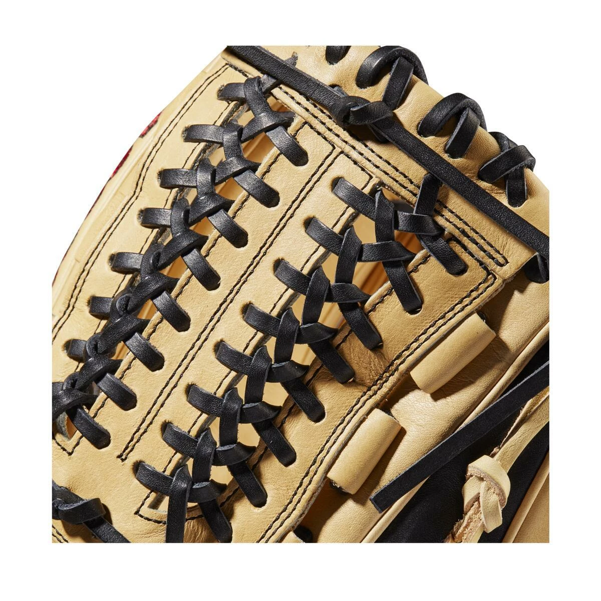 2022 Wilson A2000 D33 11.75" Pitcher's Baseball Glove: WTA20RB22D33 9 2022 Wilson A2000 D33 11.75" Pitcher's Baseball Glove: WTA20RB22D33 - Image 7