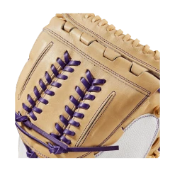 2023 Wilson A2000 Aubree Munro AM1 34" Fastpitch Catcher's Mitt: WBW10101834 13 2023 Wilson A2000 Aubree Munro AM1 34" Fastpitch Catcher's Mitt: WBW10101834 -Fielding Gloves Sales WBW101018 4 A2000 FP C Aubree Munro GM FPCM 34 White Blonde Purple